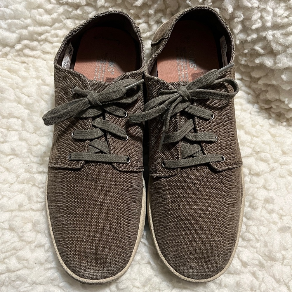 Toms Men's Olive Green Canvas Sneakers, size 10